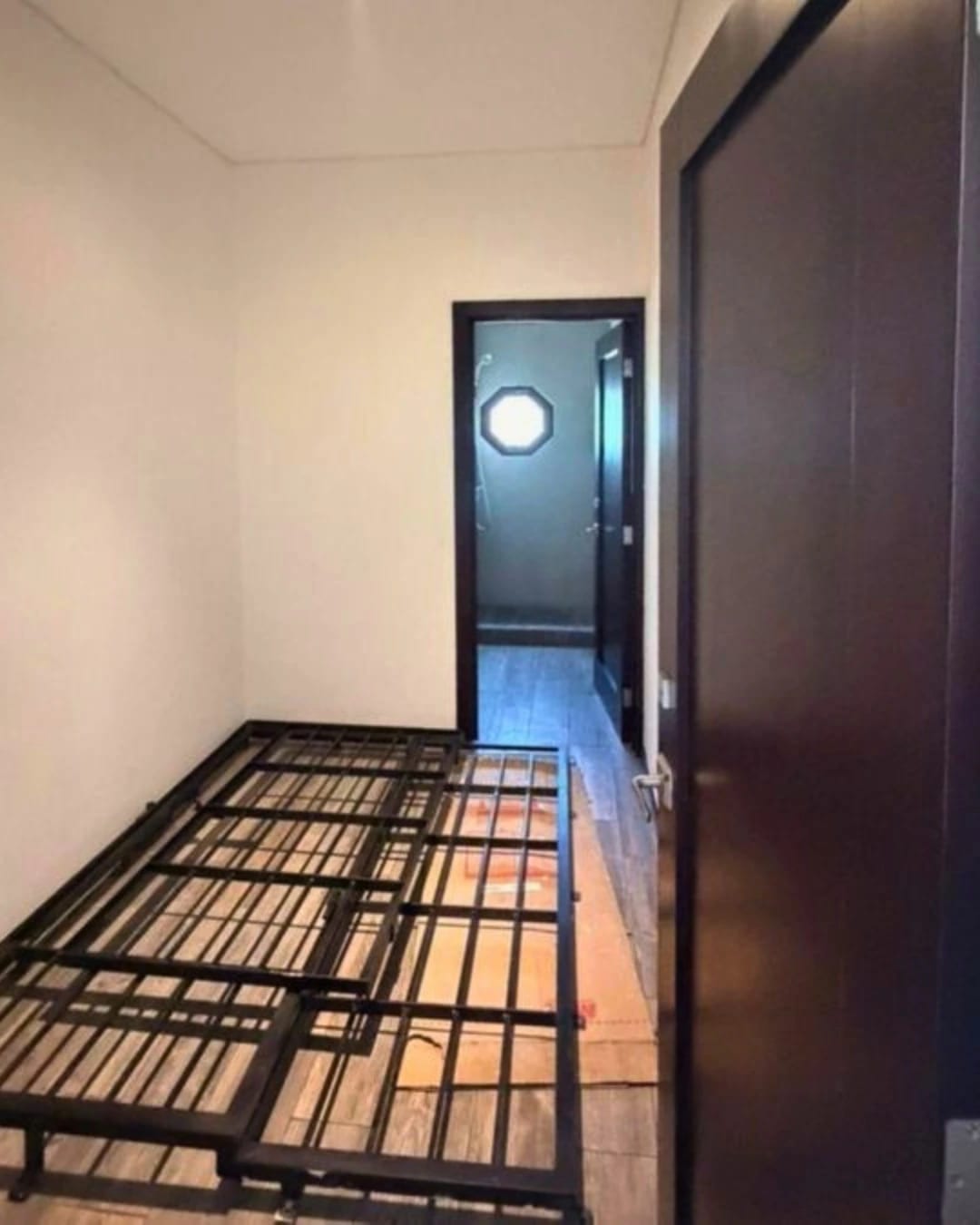 APARTAMENTO EN RENTA ZONA 16 LIRIOS — foto 5 de 7