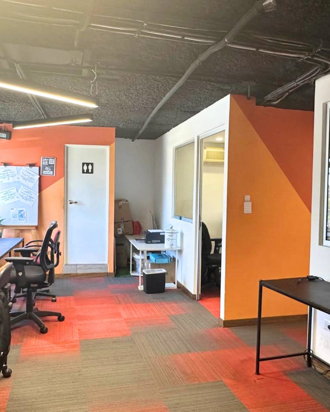 OFICINA EN VENTA ZONA 9 ETISA — foto 5 de 10
