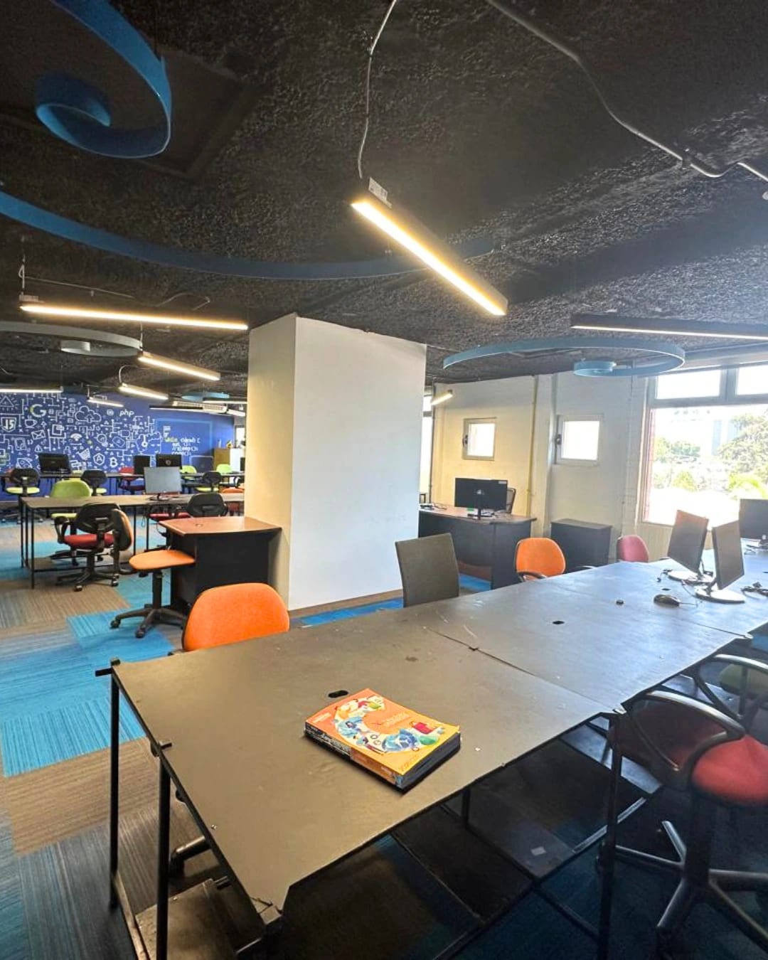 OFICINA EN VENTA ZONA 9 ETISA — foto 7 de 10