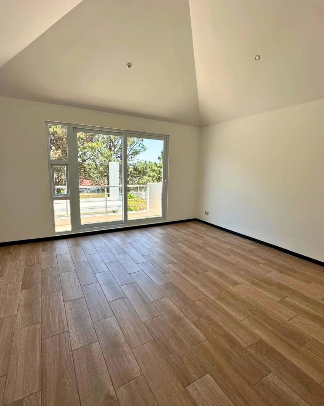 CASA EN VENTA EN SAN CRISTOBAL SECTOR B1 — foto 8 de 10