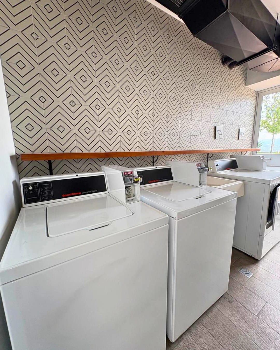 APARTAMENTO EN VENTA ZONA 13 AMUEBLADO, TIPO ESTUDIO — foto 5 de 11