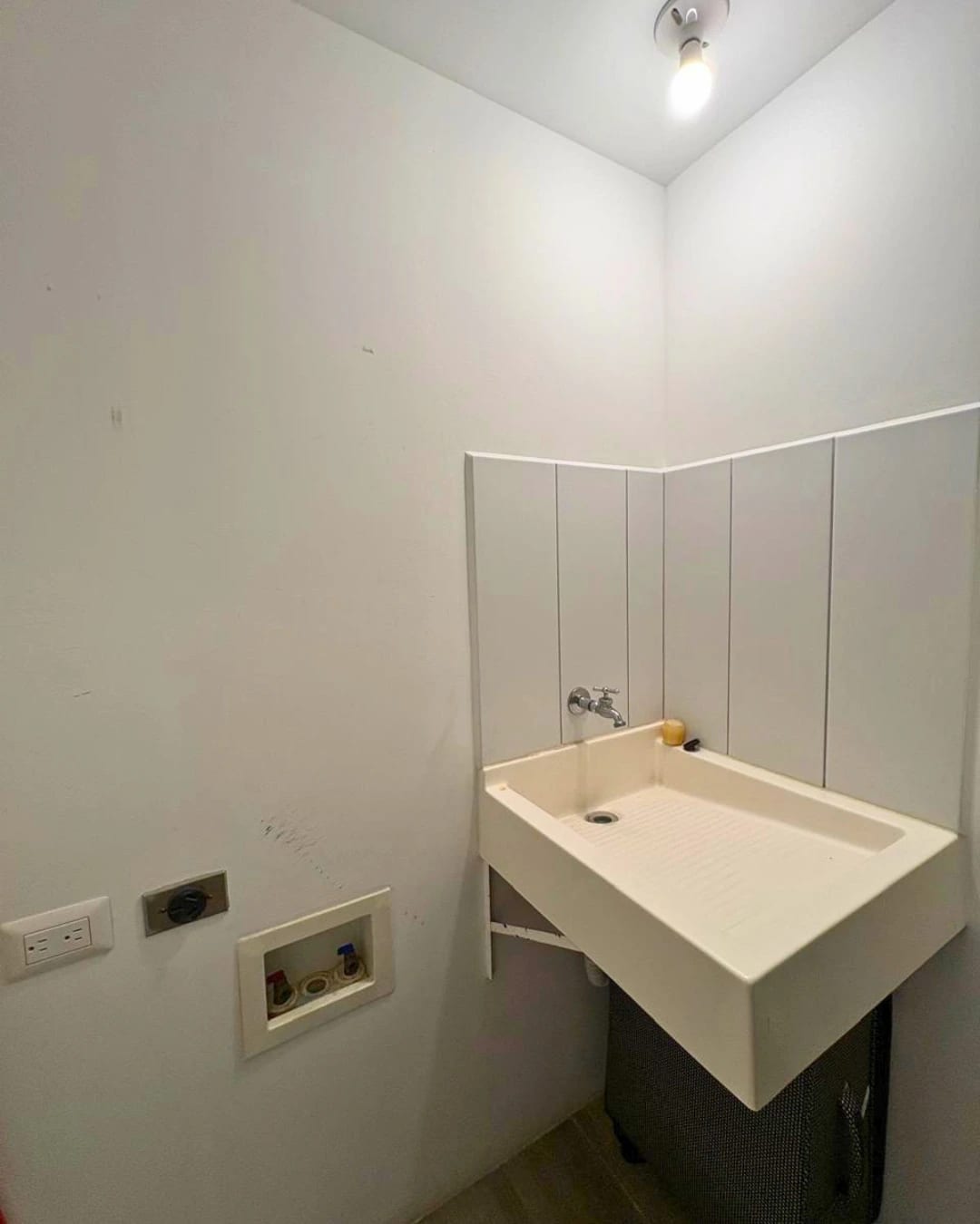 APARTAMENTO EN VENTA ZONA 13 AMUEBLADO, TIPO ESTUDIO — foto 6 de 11