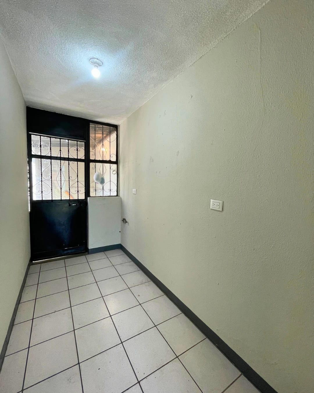 CASA EN VENTA EN VILLA NUEVA DE UN NIVEL NACIONES UNIDAS — foto 8 de 11