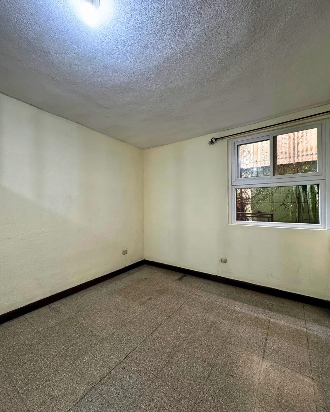 APARTAMENTO EN RENTA ZONA 7 (CIUDAD DE PLATA 1) — foto 5 de 10