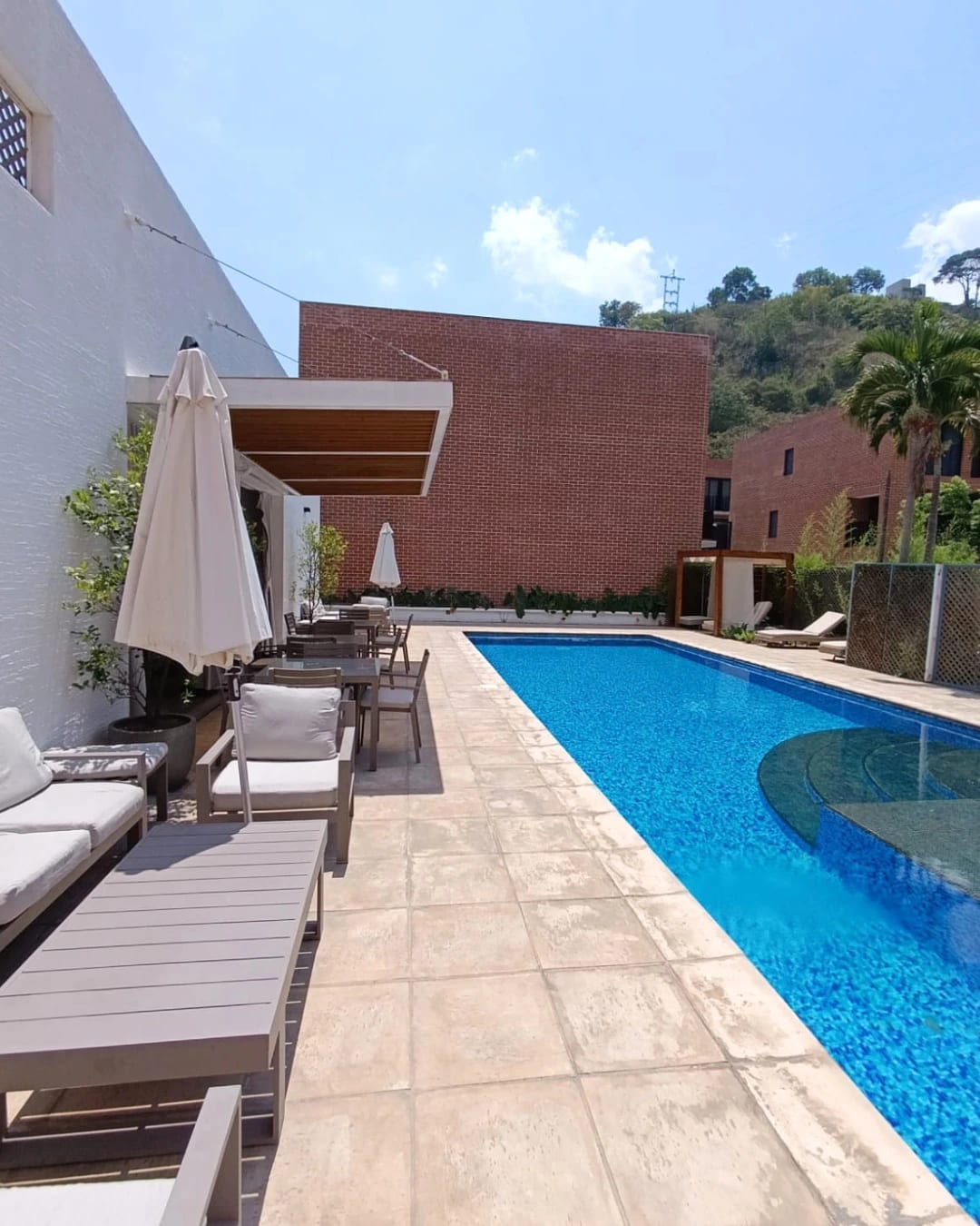 CASA EN RENTA, ZONA 13, IRIDIA HOMES PARA ESTRENAR — foto 1 de 11
