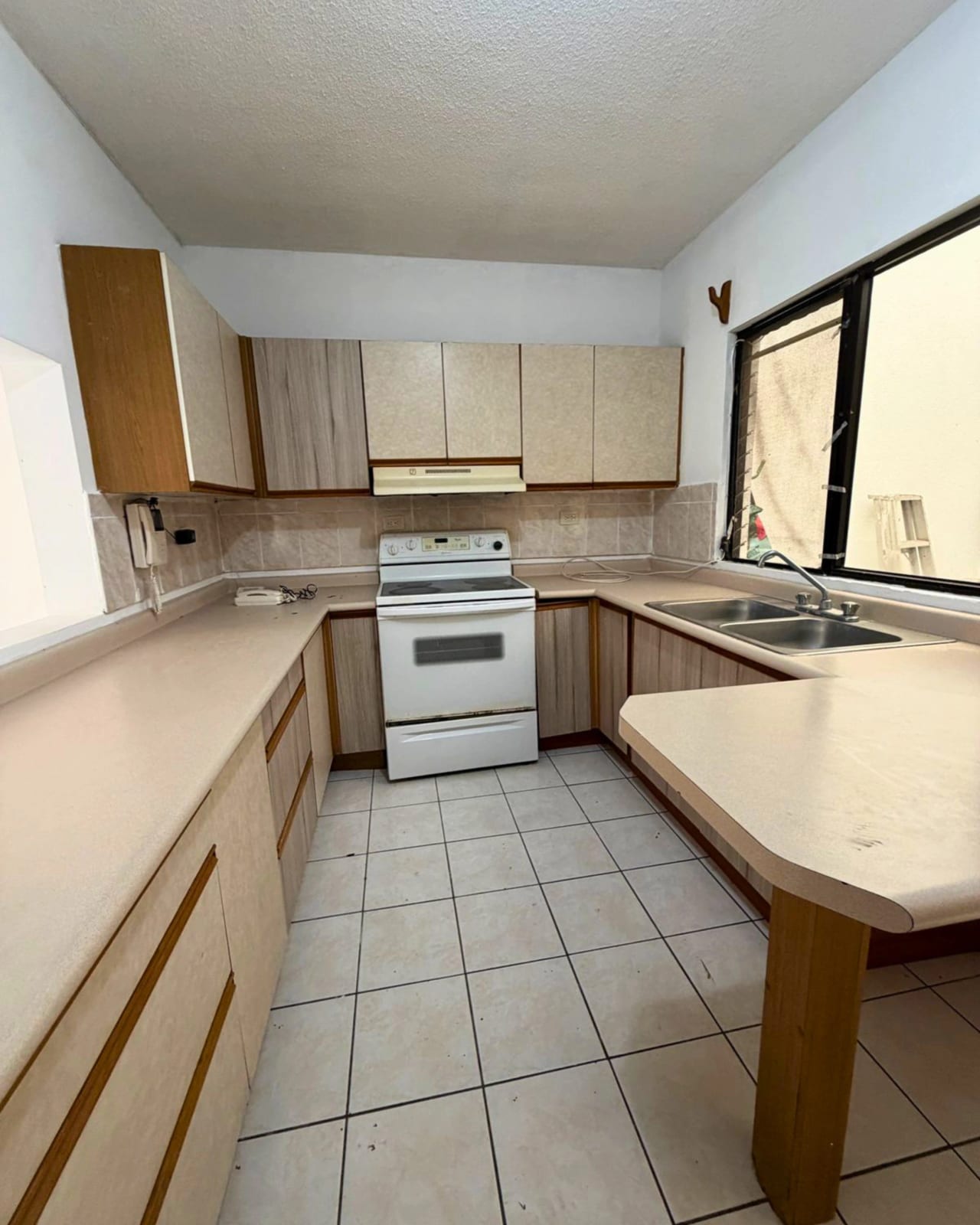 CASA EN VENTA EN KANAJUYU 2 - ZONA 16 — foto 7 de 10