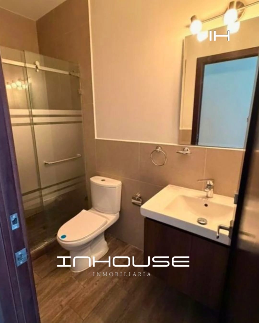 APARTAMENTO EN RENTA ZONA 16 LIRIOS — foto 3 de 7