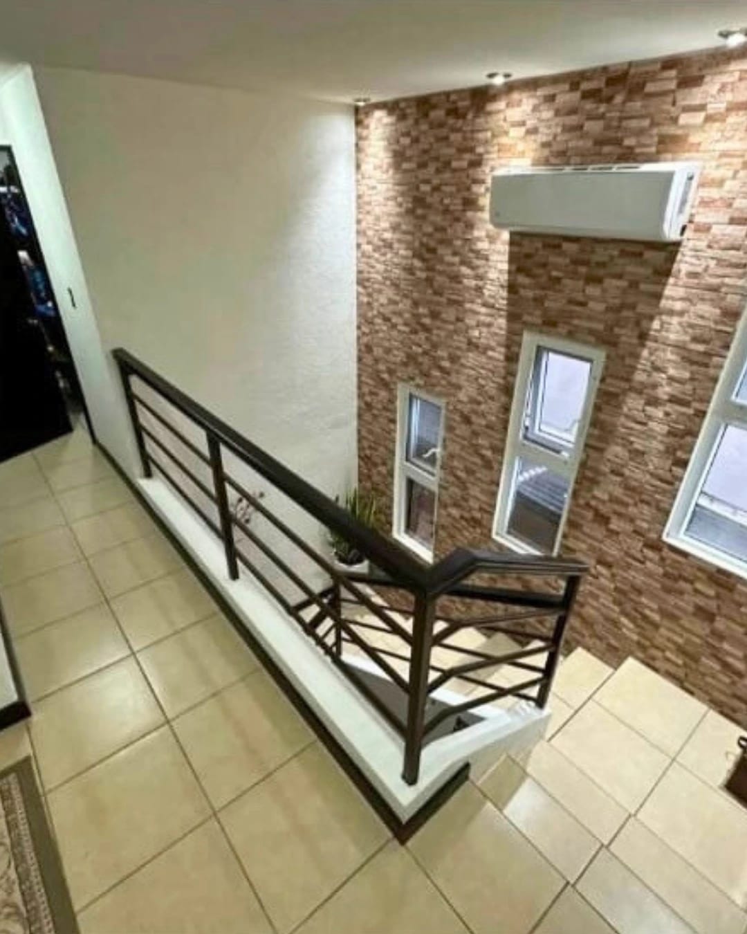 CASA EN VENTA EN CAES -ALTOS DE VILLAGE KM. 25 - — foto 5 de 10