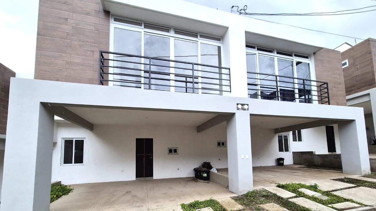 CASA EN VENTA KM 16.5 SECOYA DE ARRAZOLA — foto 4 de 4