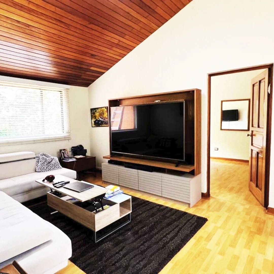 CASA EN VENTA CARRETERA A EL SALVADOR KM 15.8 REMODELADA — foto 4 de 11