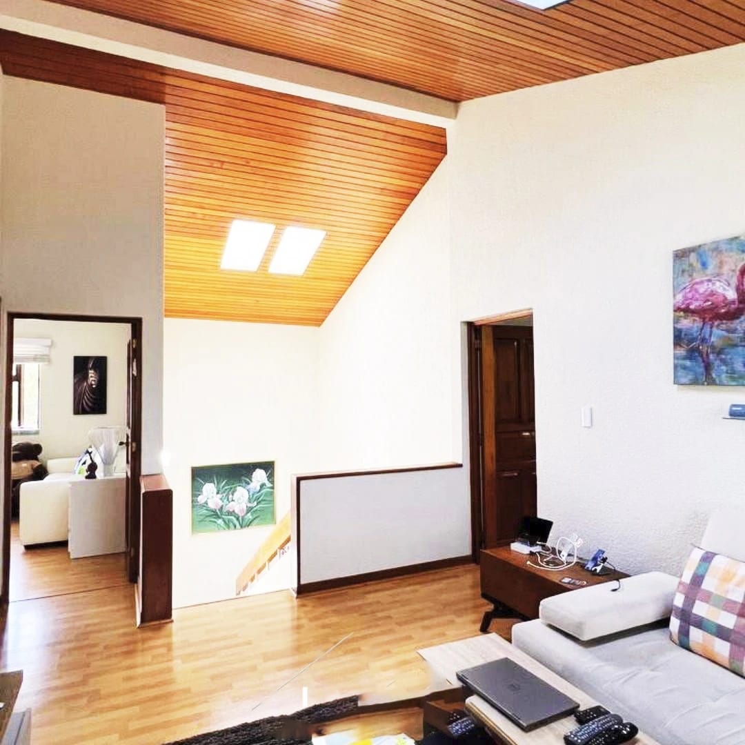 CASA EN VENTA CARRETERA A EL SALVADOR KM 15.8 REMODELADA — foto 8 de 11