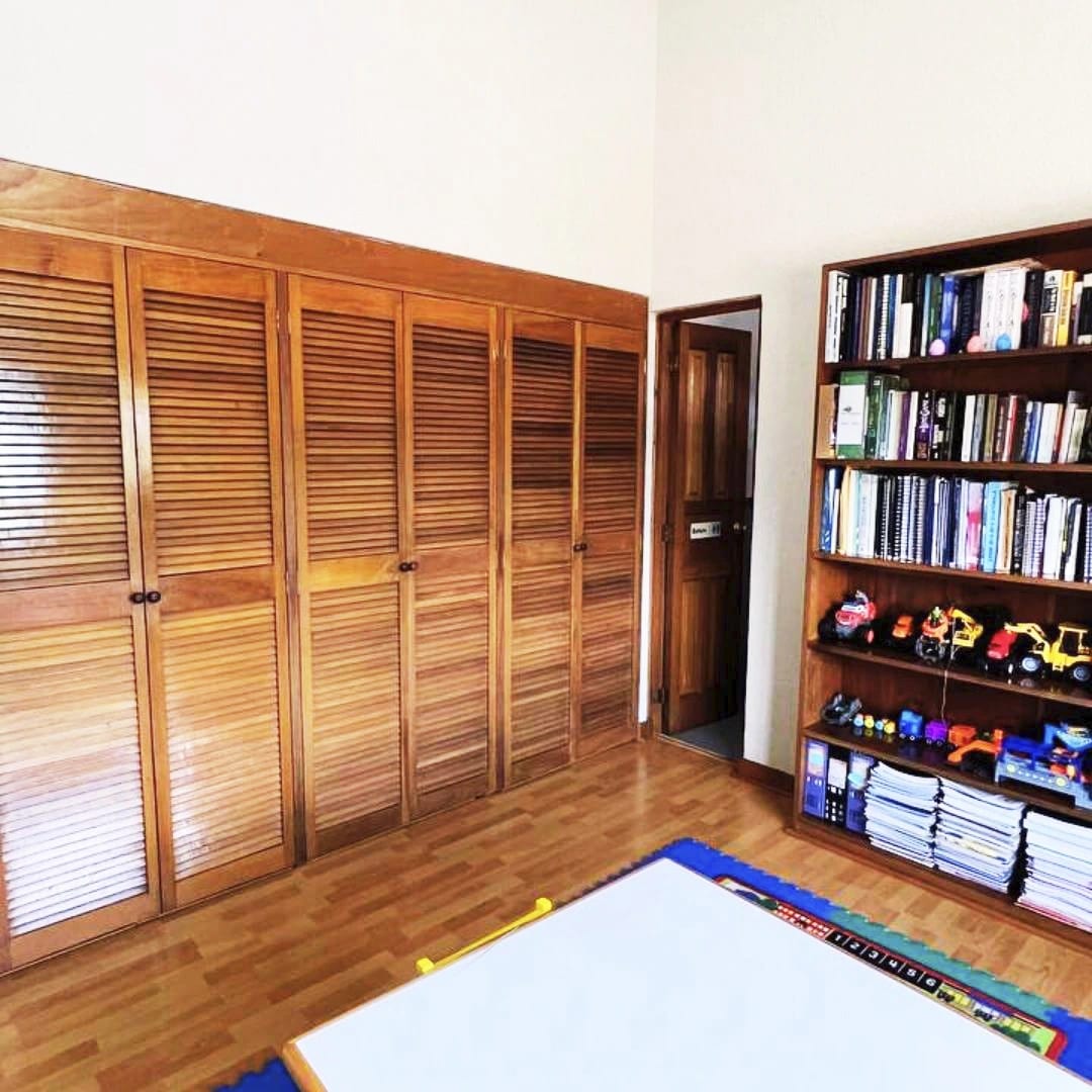 CASA EN VENTA CARRETERA A EL SALVADOR KM 15.8 REMODELADA — foto 10 de 11