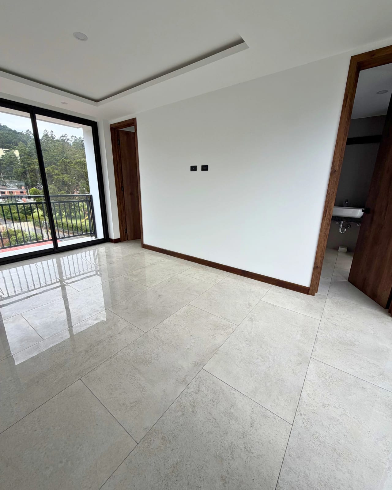 CASA EN VENTA CAES KM 16.5 ARRAZOLA PARA ESTRENAR — foto 3 de 10