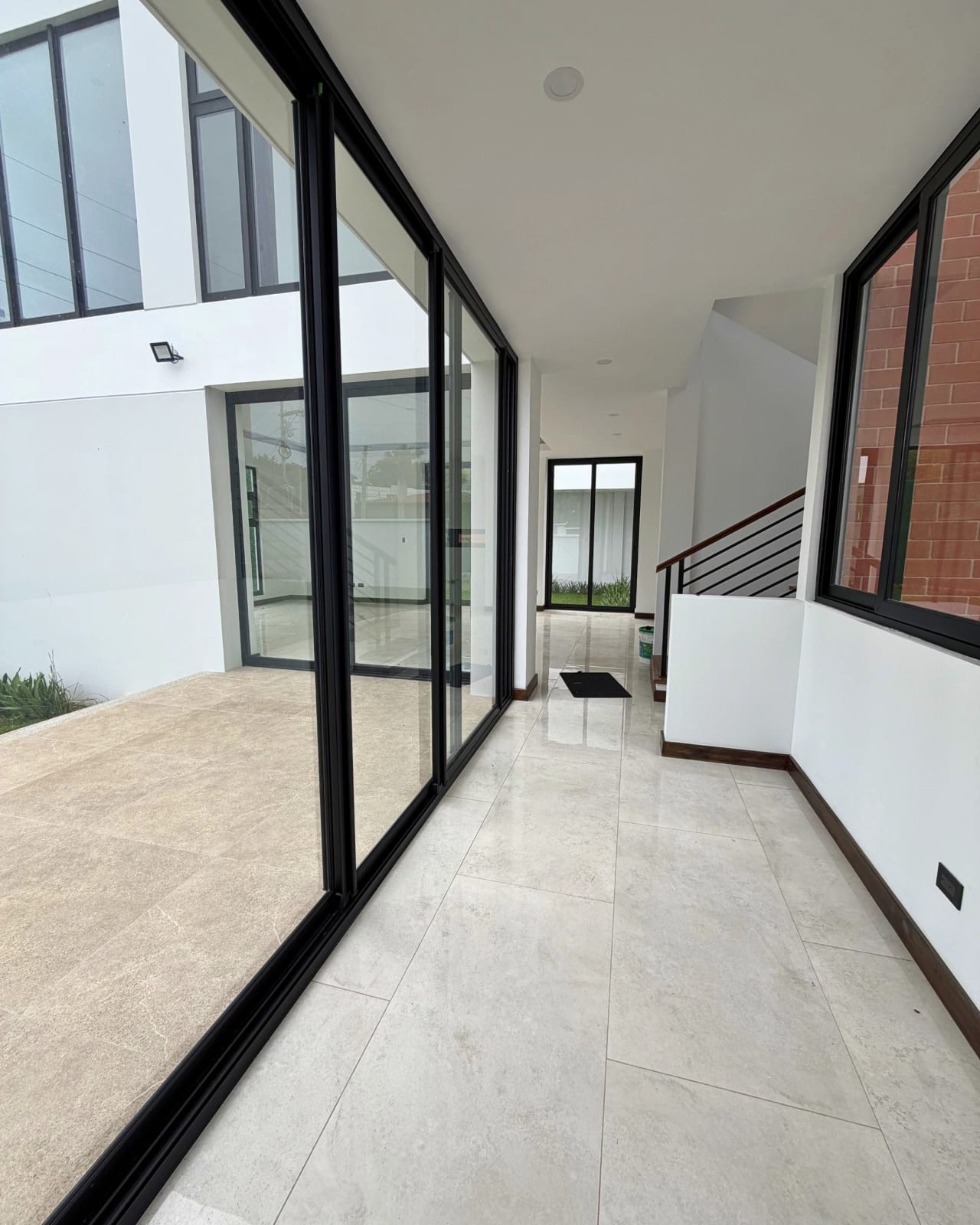 CASA EN VENTA CAES KM 16.5 ARRAZOLA PARA ESTRENAR — foto 9 de 10