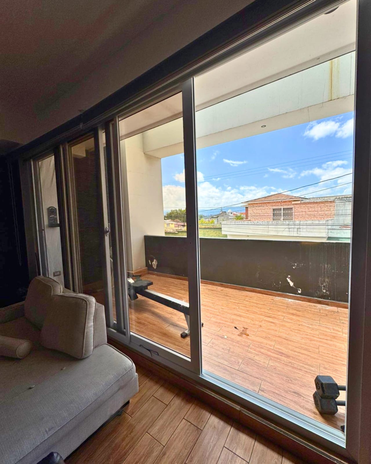 CASA EN VENTA EN SAN CRISTÓBAL (SECTOR B-1) — foto 3 de 8