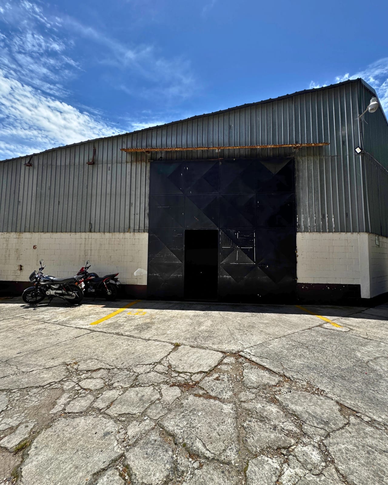 BODEGA EN RENTA EN MIXCO, LO DE COY — foto 1 de 6