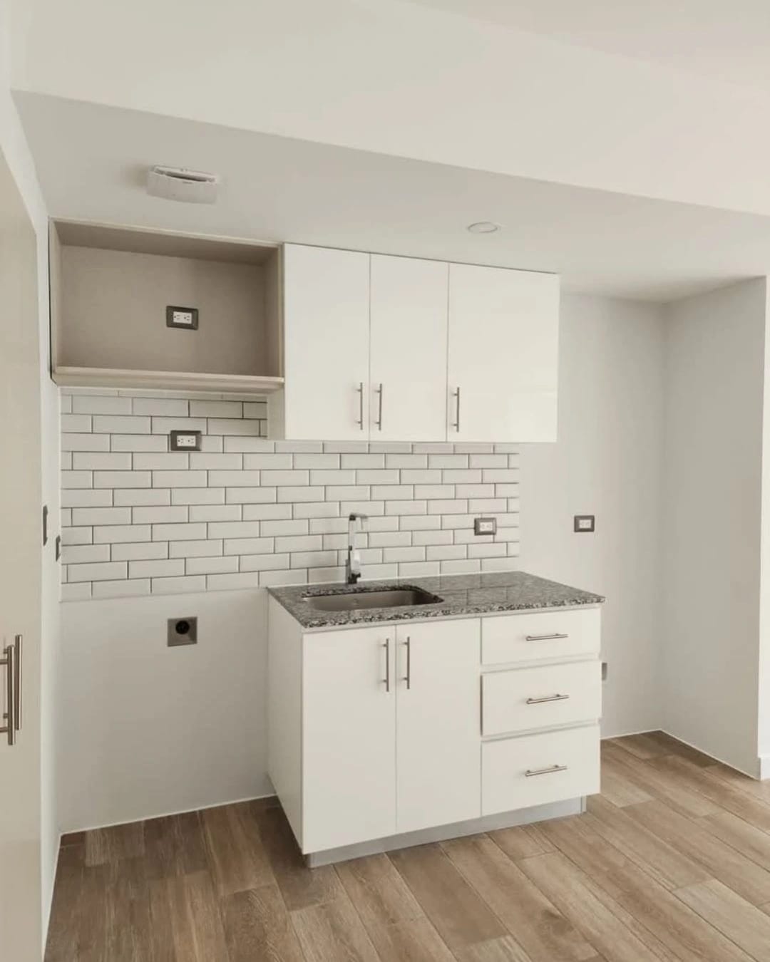APARTAMENTO EN VENTA TRIBECCA ZONA 11 — foto 7 de 11