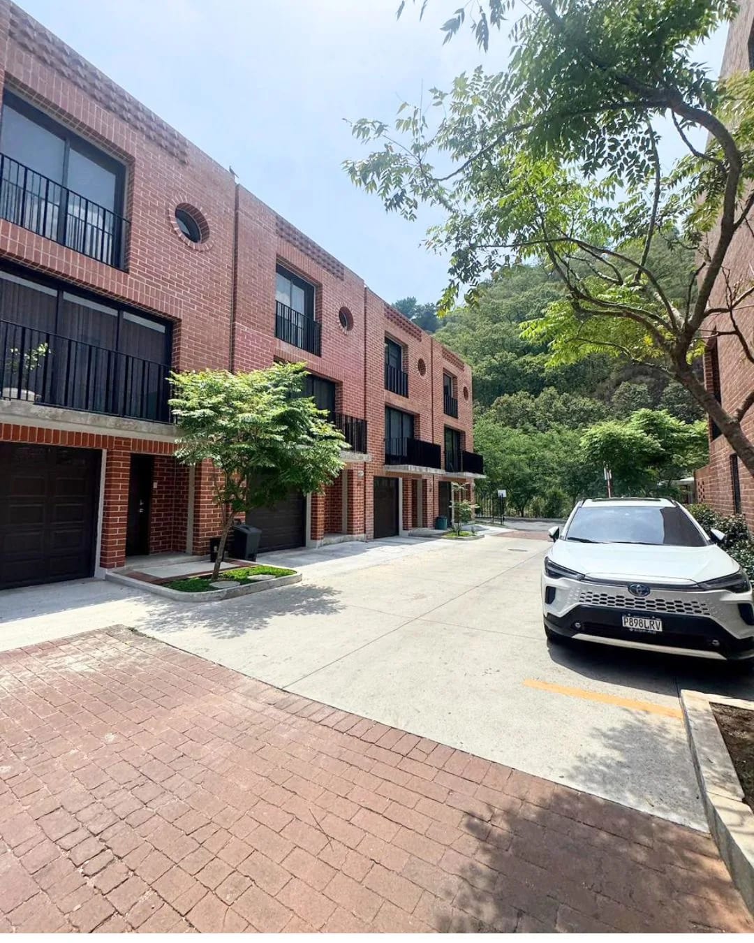 CASA EN VENTA EN ZONA 13 PARA ESTRENAR — foto 1 de 10