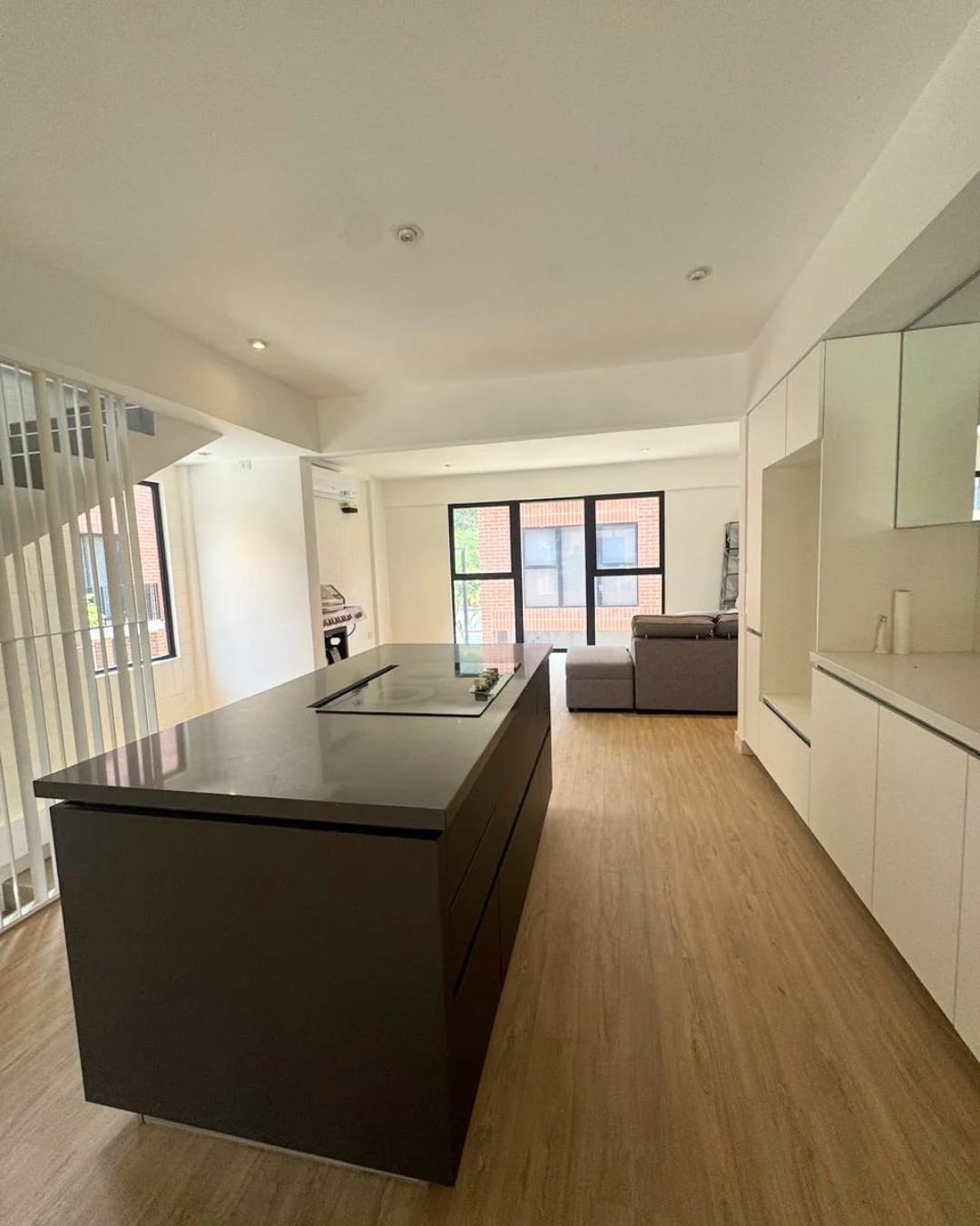 CASA EN VENTA EN ZONA 13 PARA ESTRENAR — foto 2 de 10