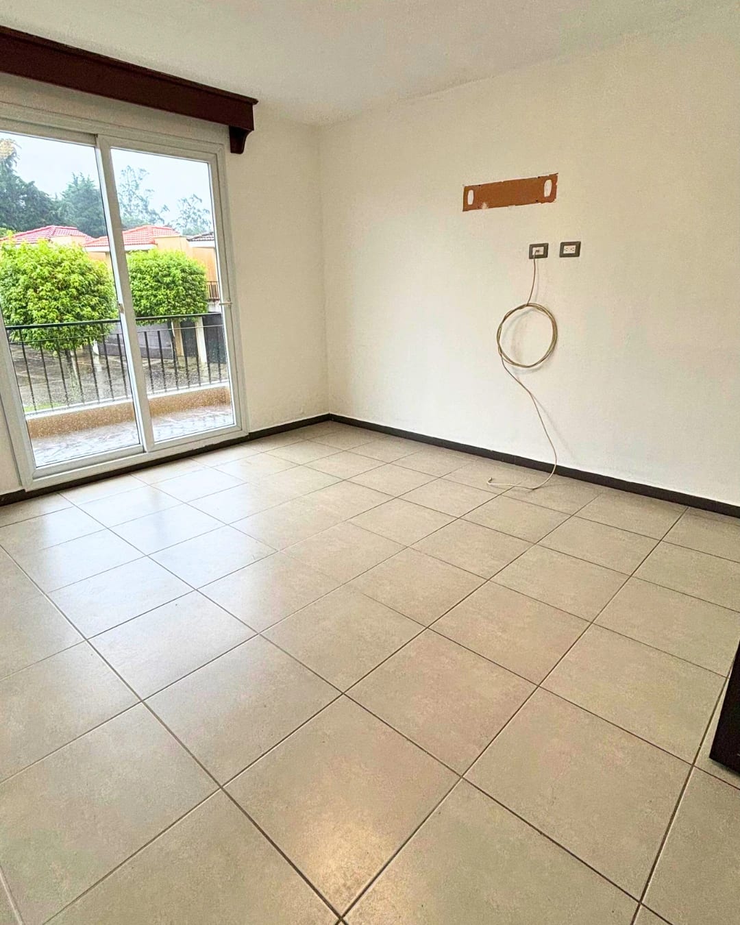 CASA EN VENTA CAES KM 19 -CUMBRES DE LA ARBOLEDA - — foto 3 de 11