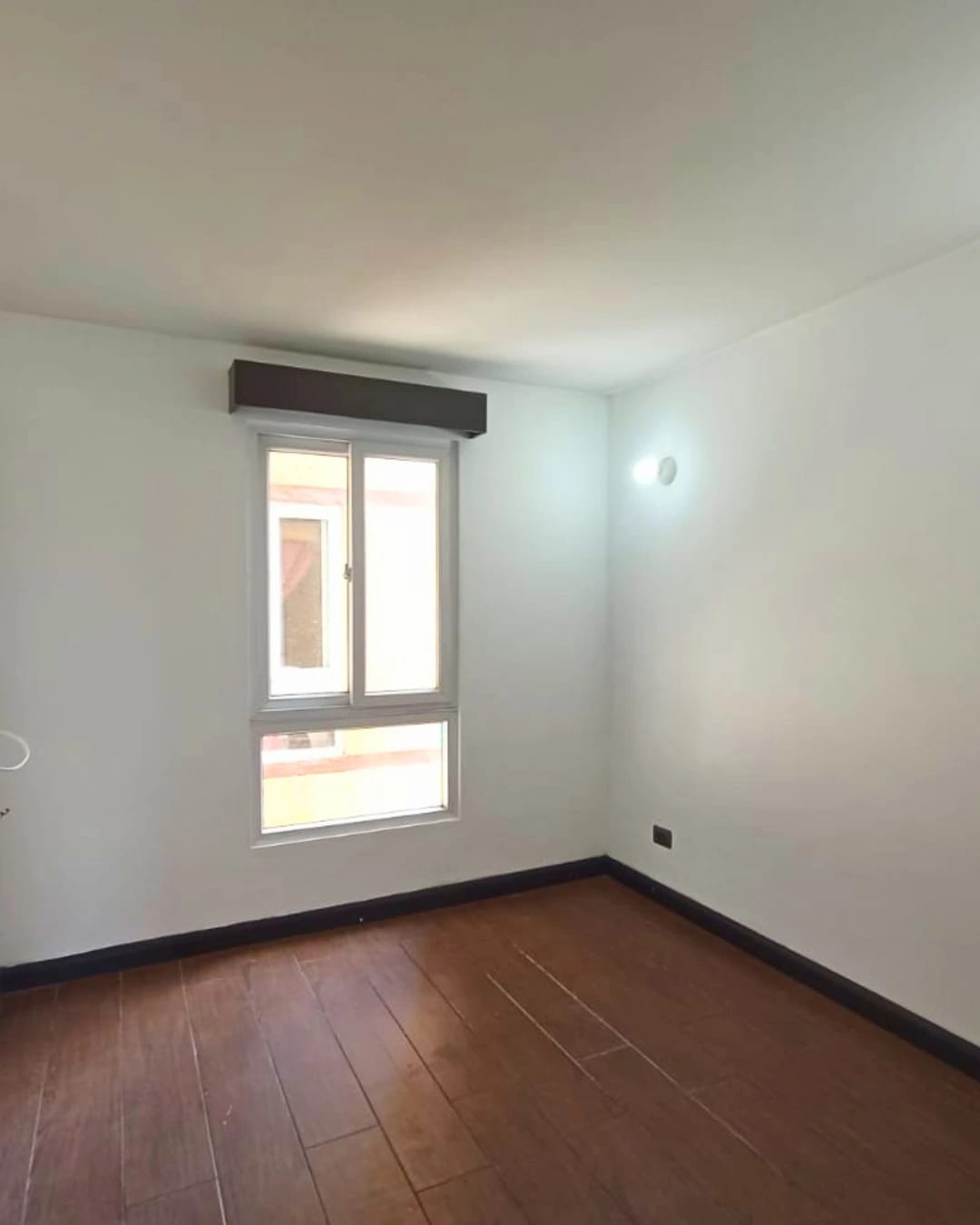 APARTAMENTO EN RENTA ZONA 1 — foto 4 de 10