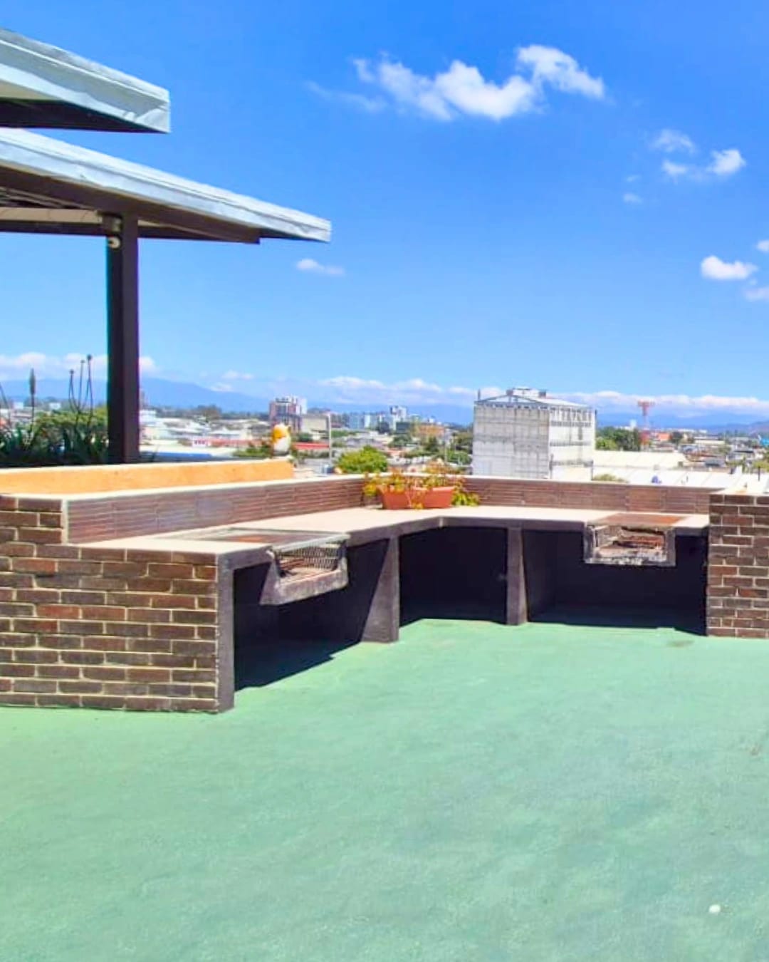 APARTAMENTO EN RENTA ZONA 1 — foto 9 de 10