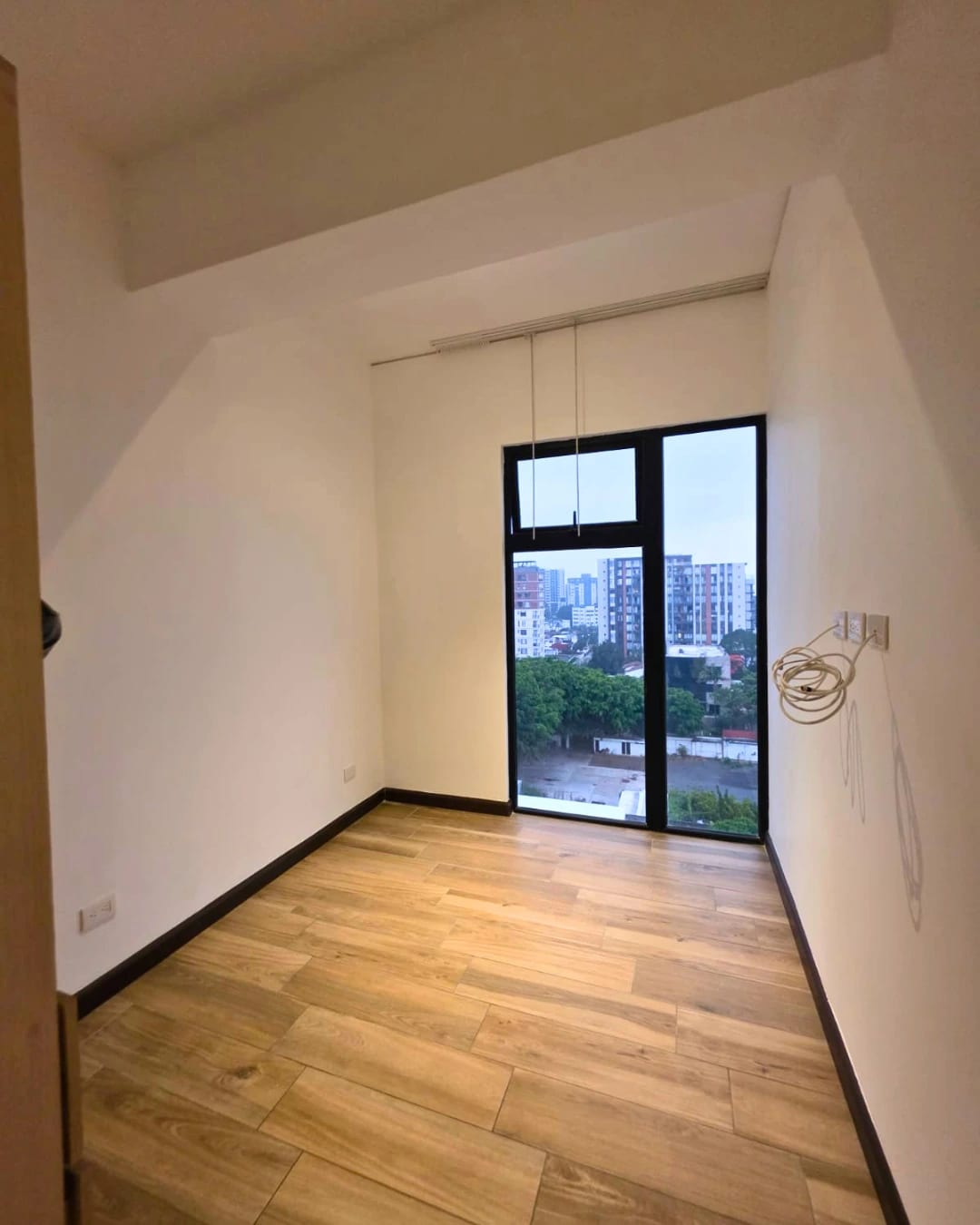 APARTAMENTO EN RENTA ZONA 13 AMERICAS — foto 6 de 13