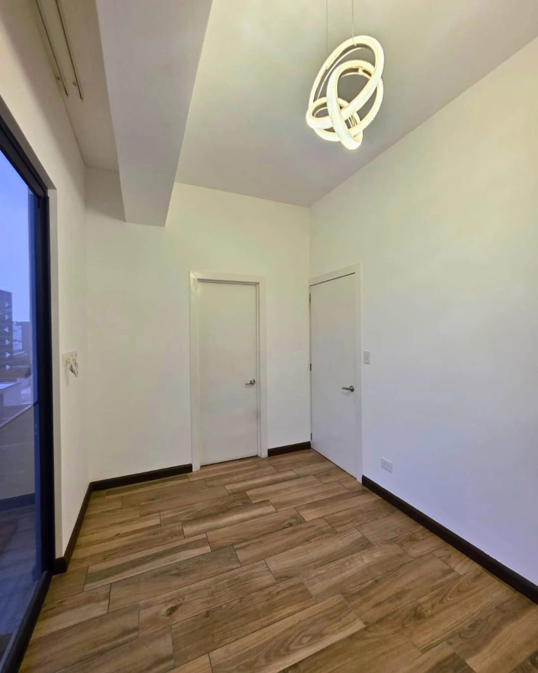 APARTAMENTO EN RENTA ZONA 13 AMERICAS — foto 12 de 13