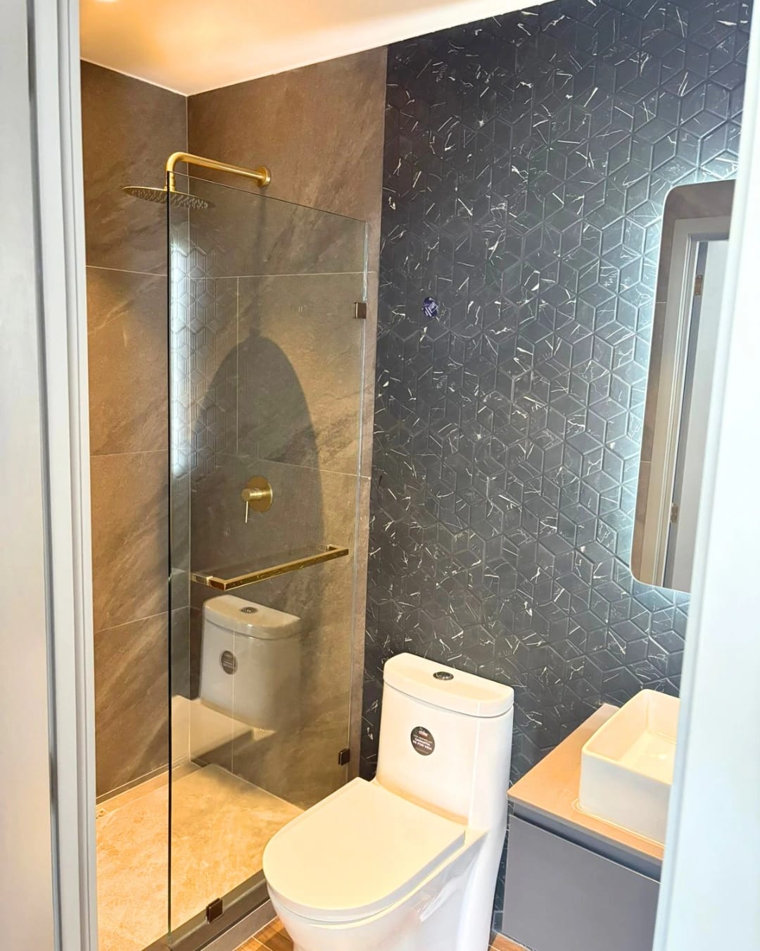 APARTAMENTO EN RENTA ZONA 10 ATARAH — foto 5 de 10