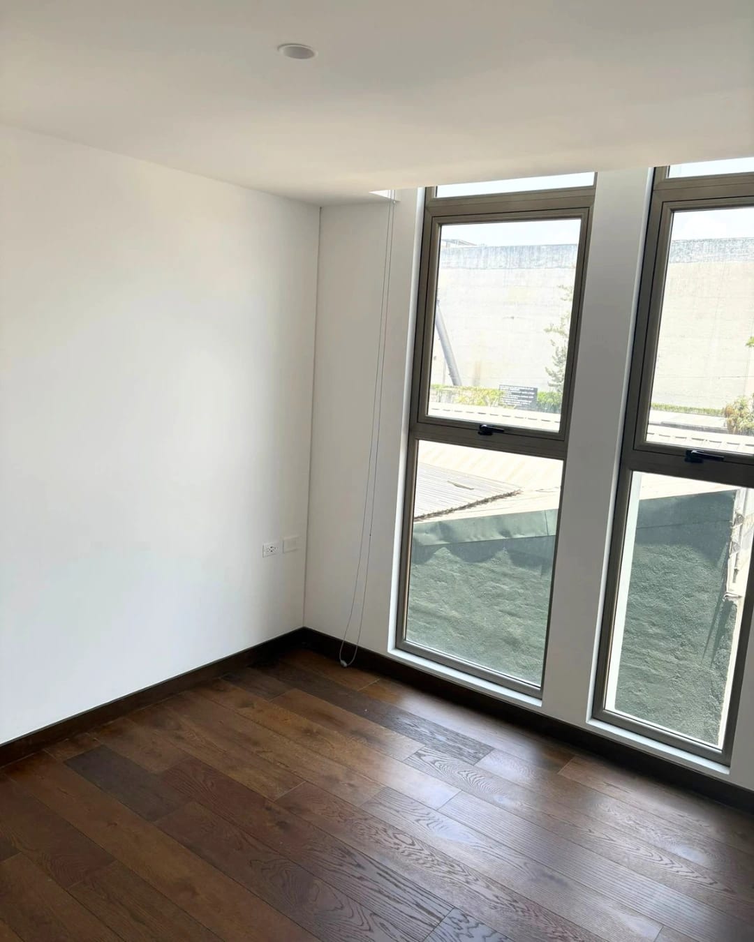 APARTAMENTO EN RENTA ZONA 10 ATARAH — foto 6 de 10