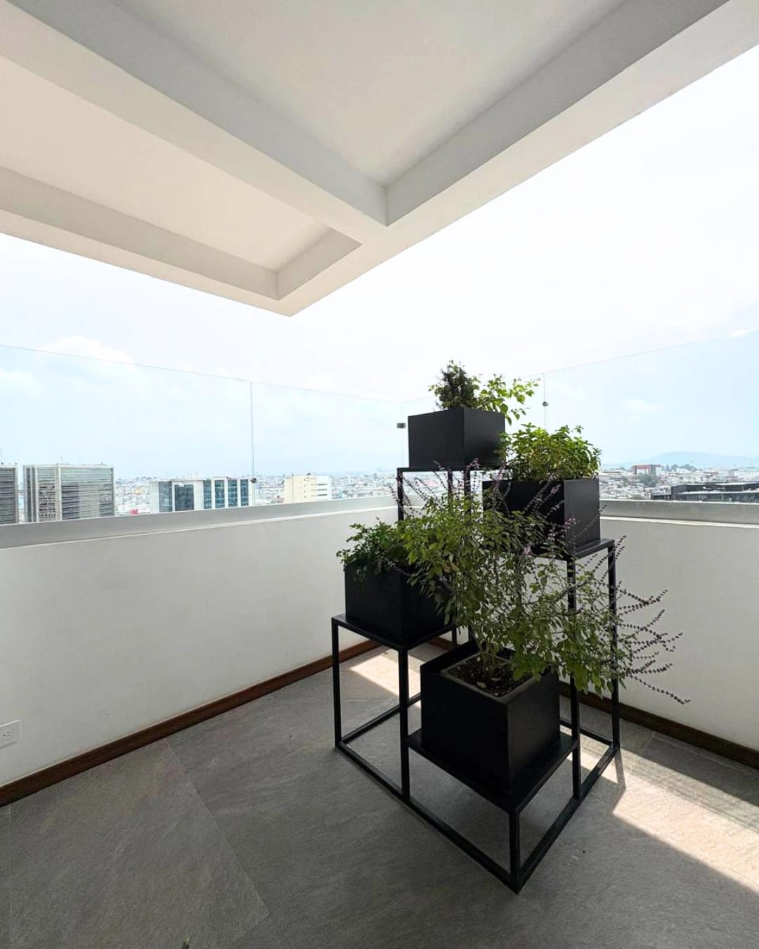 APARTAMENTO EN RENTA ZONA 4 INARA PARA ESTRENAR EN NIVEL ALTO — foto 2 de 10