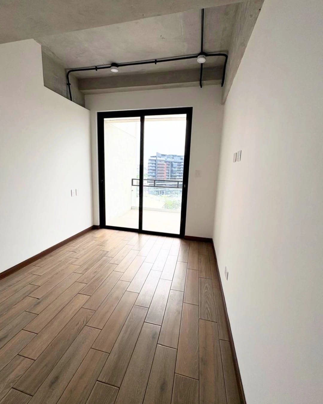 APARTAMENTO EN RENTA ZONA 4 INARA PARA ESTRENAR EN NIVEL ALTO — foto 6 de 10