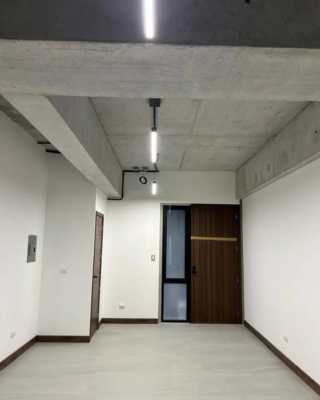 OFICINA EN RENTA ZONA 4 EDIFICIO SEPTIMO — foto 6 de 9