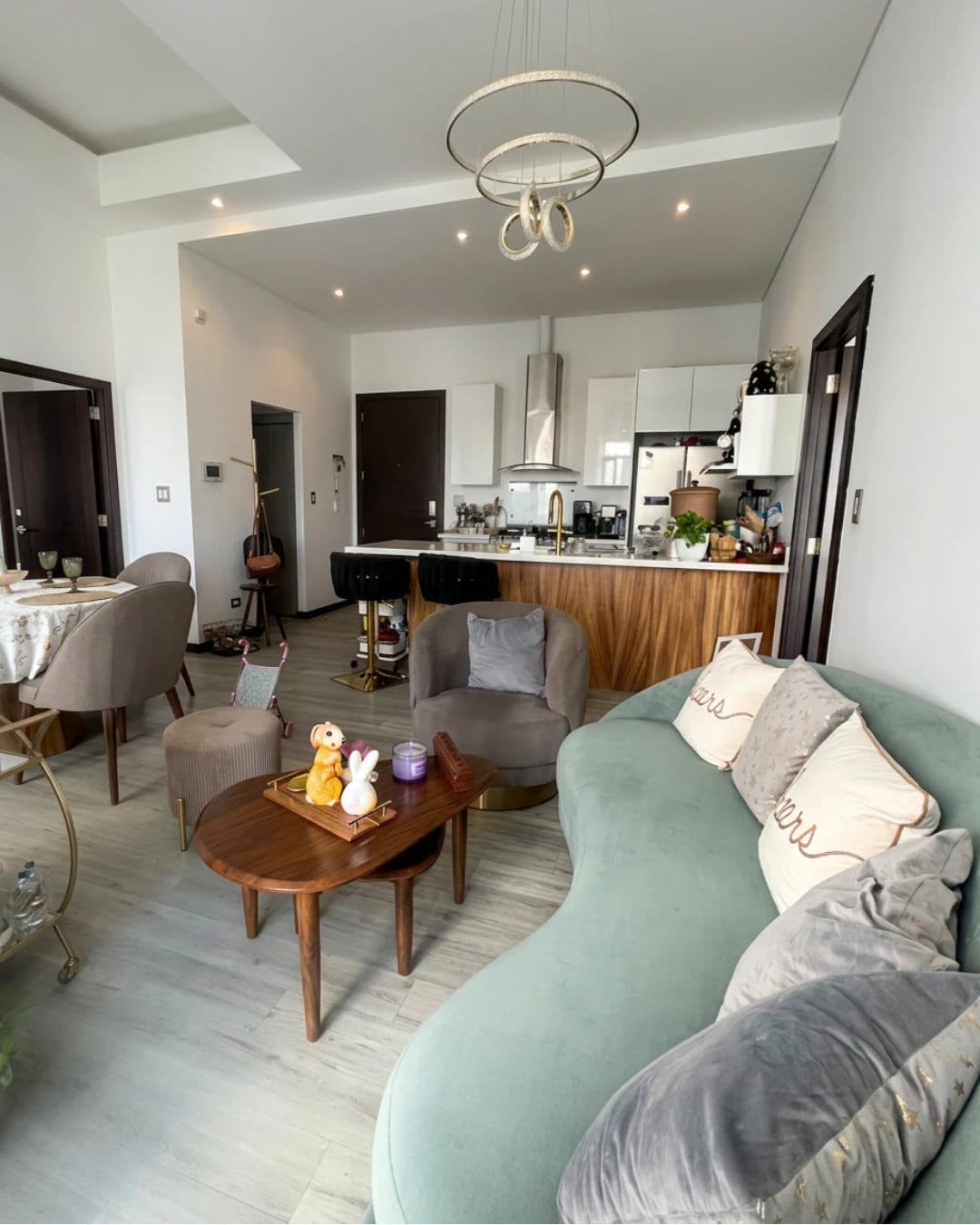 APARTAMENTO EN RENTA, EN LIRIOS 2 CAYALA, AMUEBLADO. — foto 1 de 8