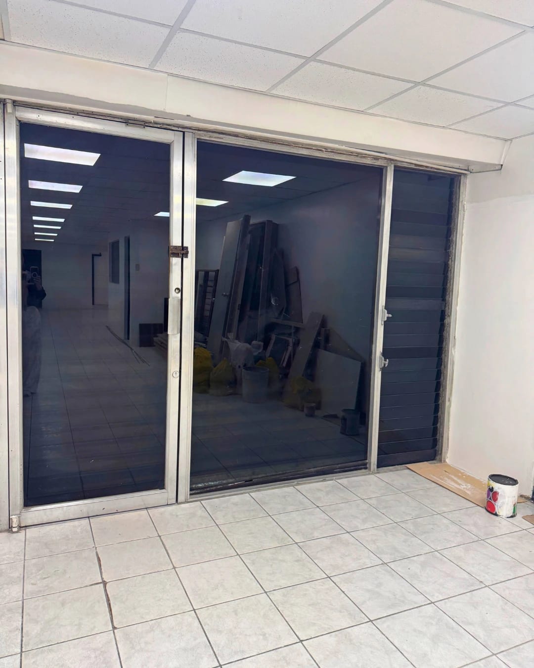 CASA EN VENTA EN ZONA 6 PARA USO COMERCIAL FRENTE A LA PARADA DEL TRANSMETRO — foto 10 de 12