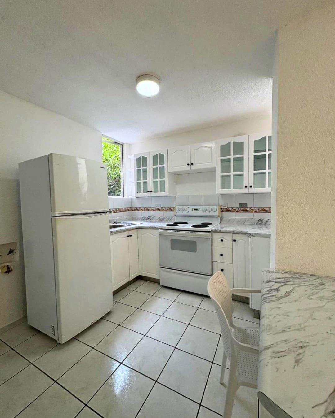APARTAMENTO EN VENTA ZONA 16 LA MONTAÑA — foto 2 de 9