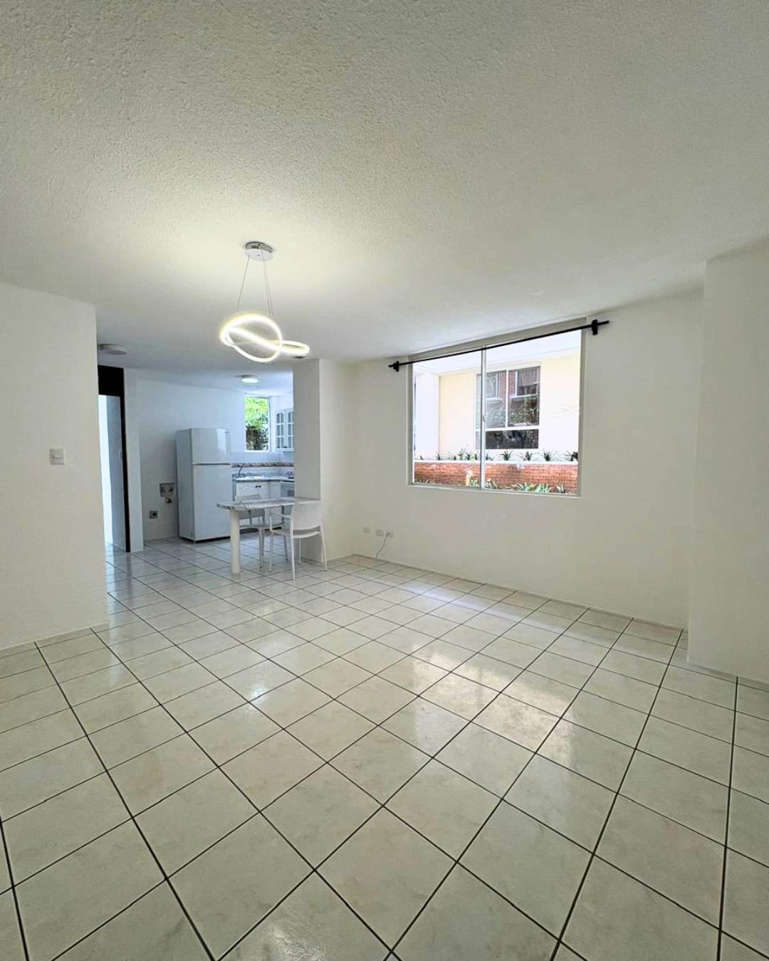 APARTAMENTO EN VENTA ZONA 16 LA MONTAÑA — foto 1 de 9