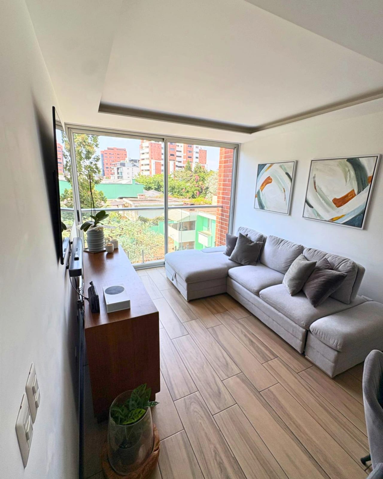 APARTAMENTO EN VENTA ZONA 15 VH1 CASSIA — foto 2 de 8