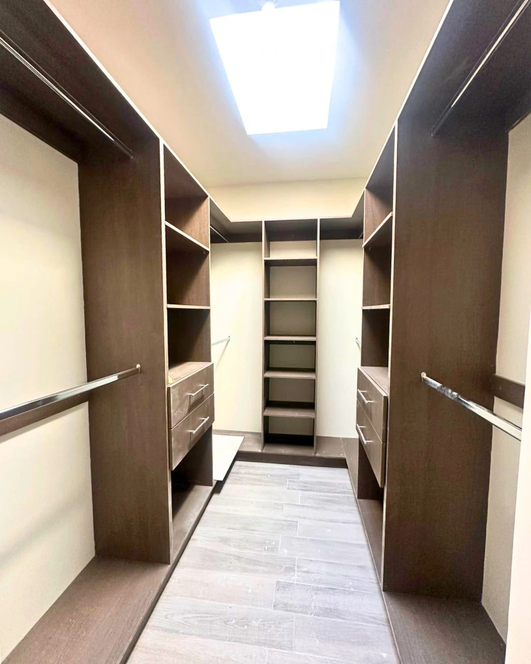 CASA EN VENTA EN ZONA 16 PARA ESTRENAR — foto 5 de 11
