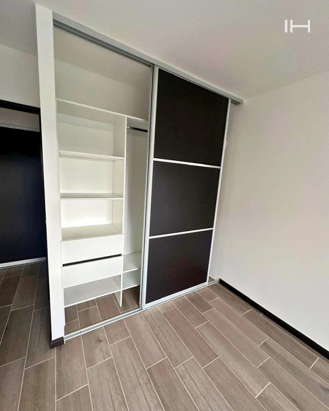 APARTAMENTO EN RENTA EN ZONA 14 EN NIVEL ALTO — foto 7 de 10