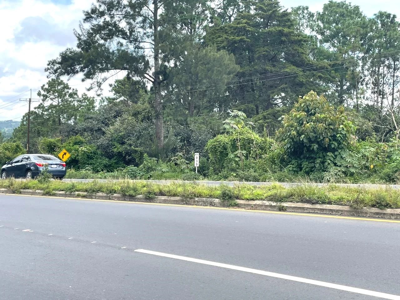 TERRENO EN RENTA KM 39 SOBRE CARRETERA A SUMPANGO — foto 11 de 12