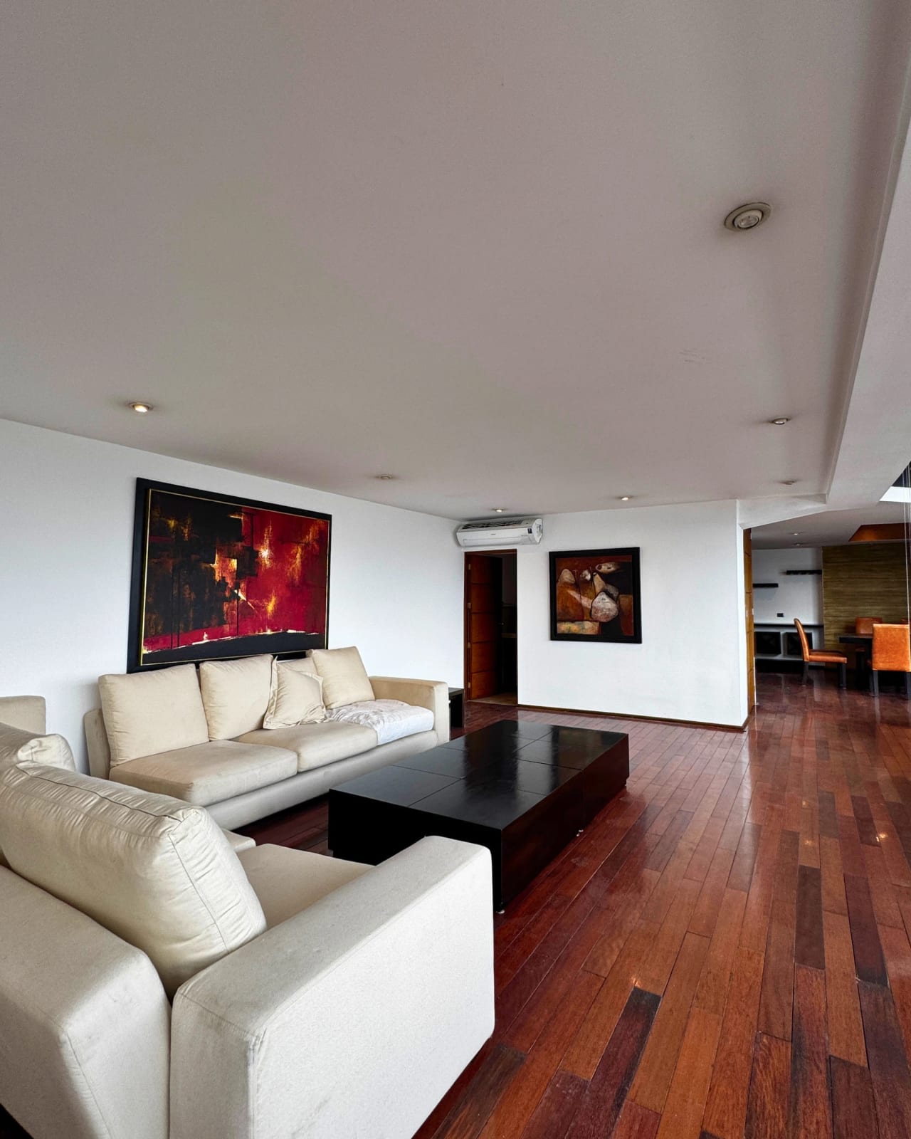 APARTAMENTO EN RENTA EN ZONA 13 AMUEBLADO — foto 1 de 10