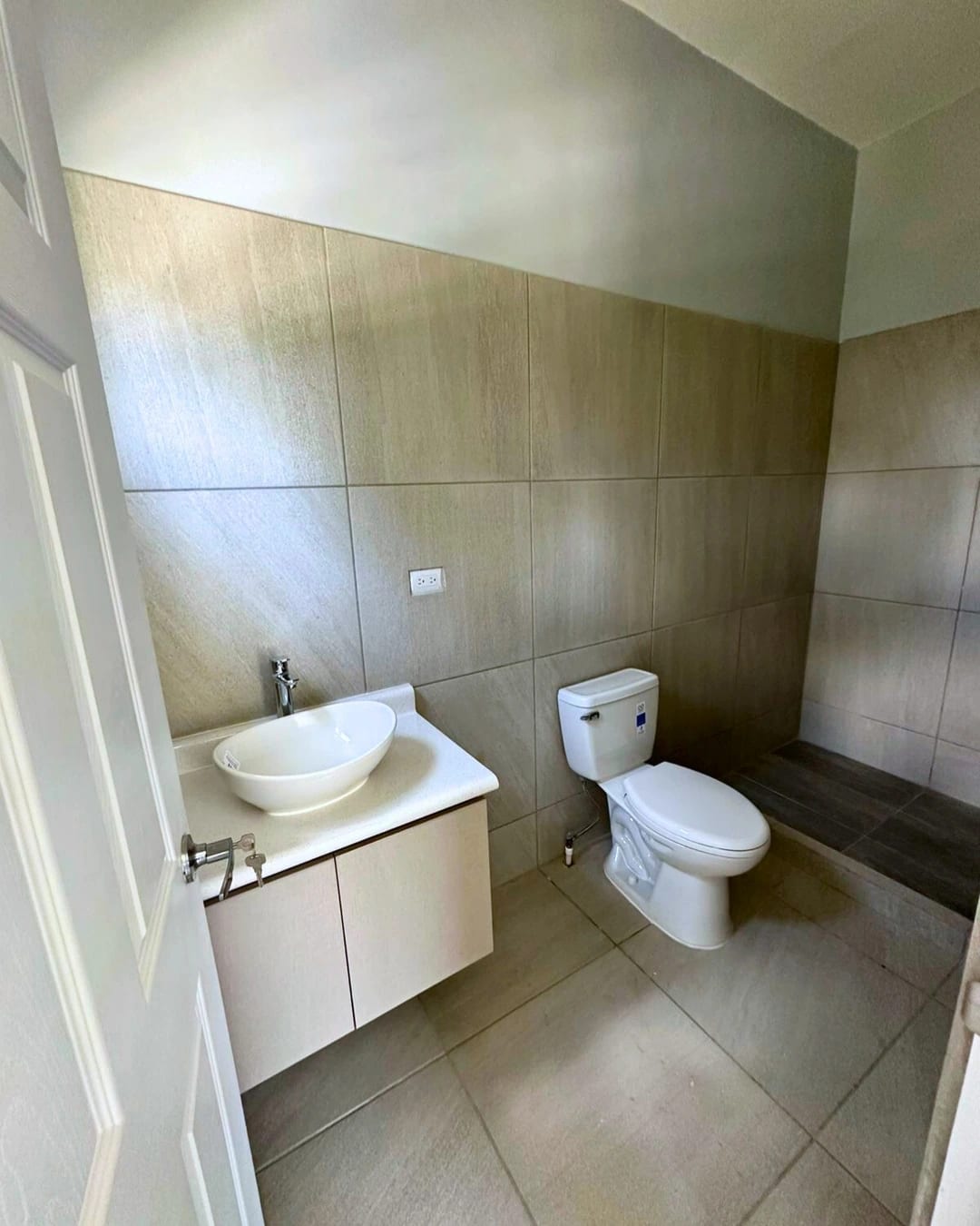 CASA EN VENTA CARRETERA A EL SALVADOR, KM 25. PARA ESTRENAR — foto 14 de 15