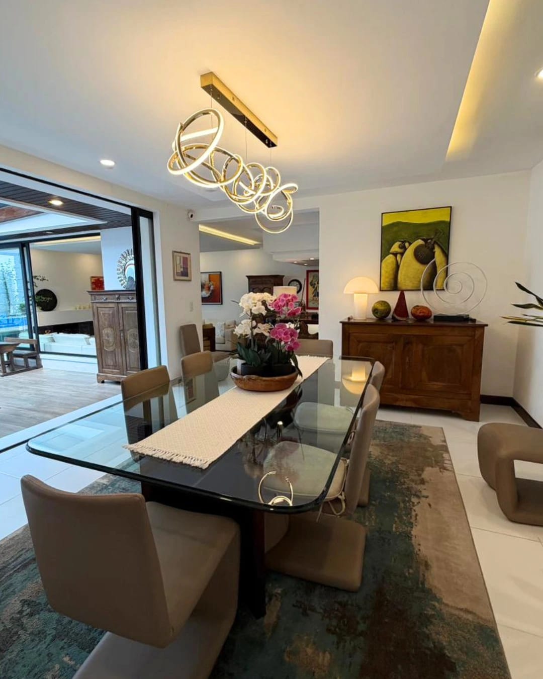 CASA EN VENTA EN ZONA 15 VH1 CON PISCINA — foto 3 de 12