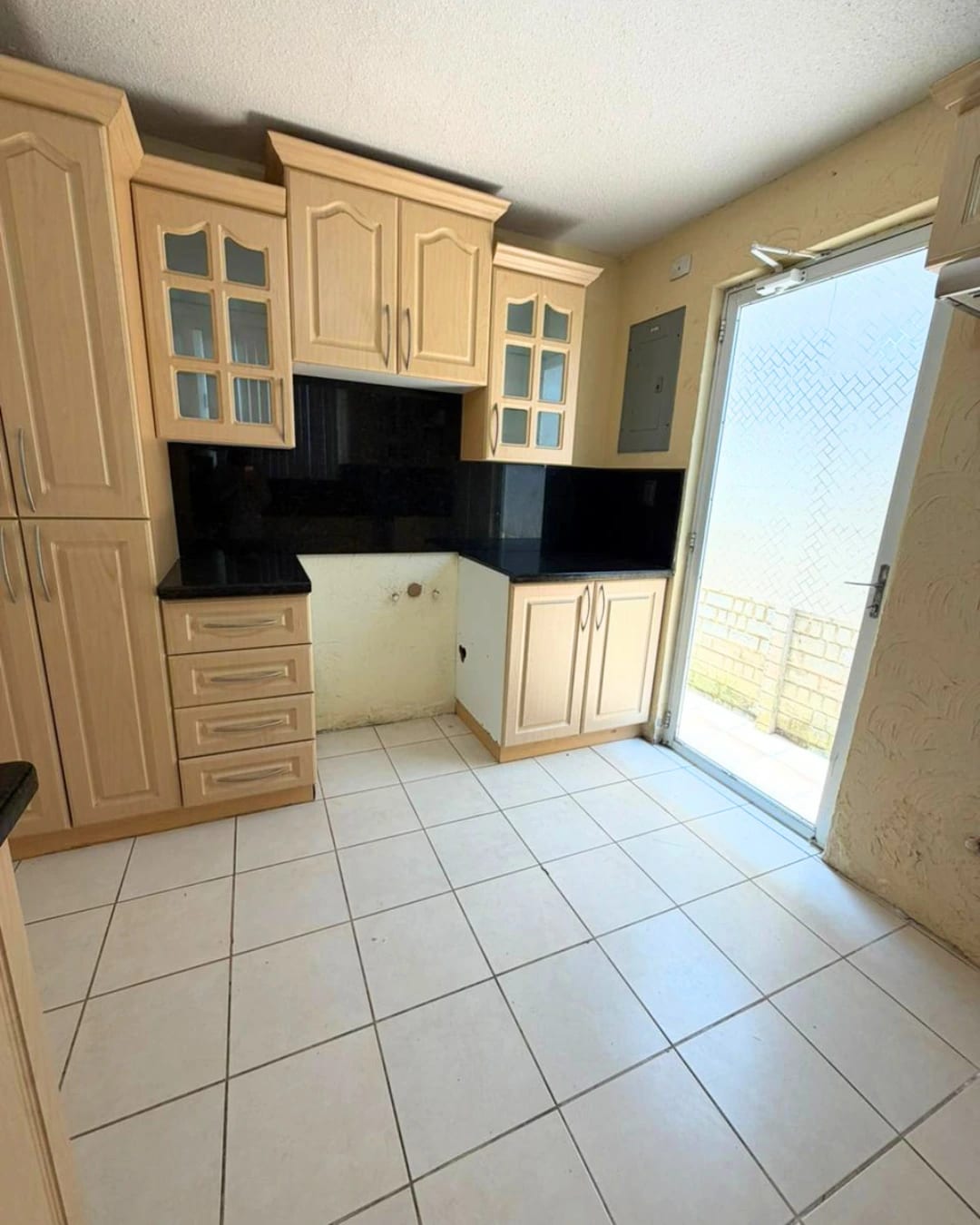 CASA EN RENTA KM 18.5 SAN JOSÉ PINULA, JARDINES DE PROVIDENCIA — foto 5 de 10