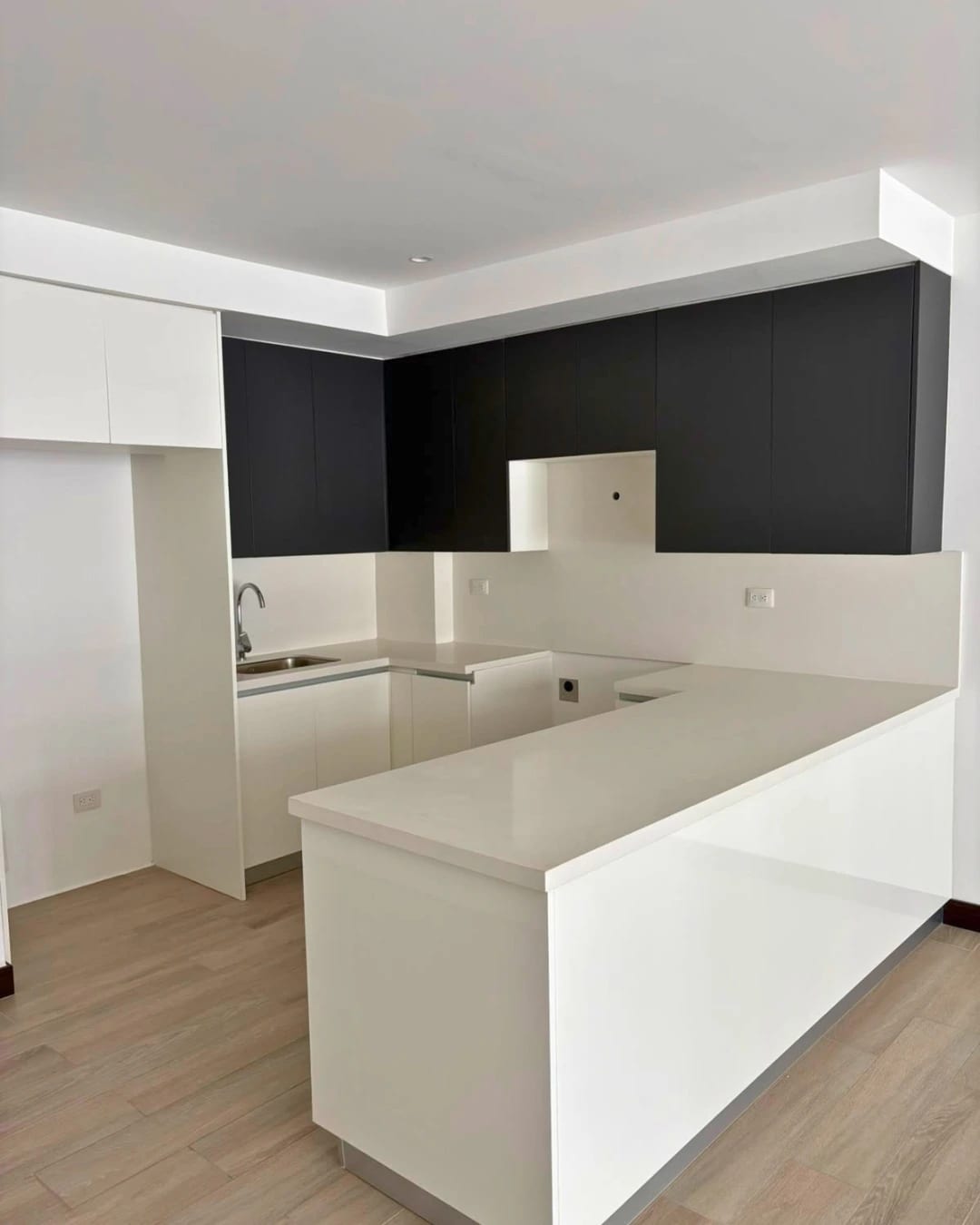 APARTAMENTO EN VENTA -ZONA 13- PARA ESTRENAR- — foto 2 de 10