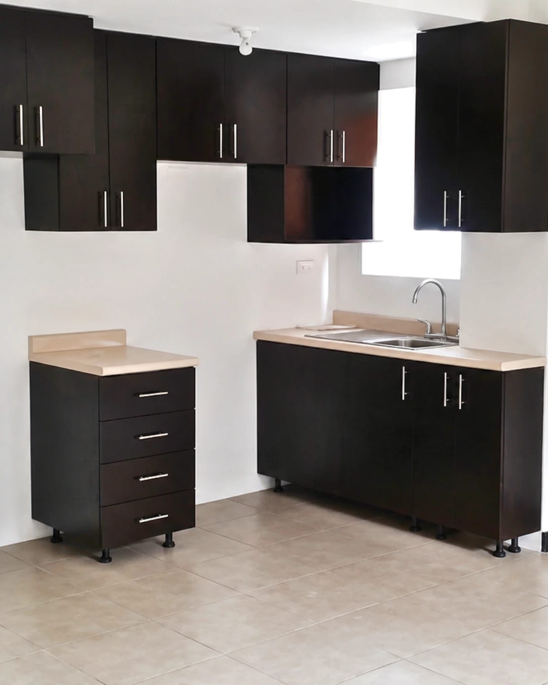 APARTAMENTO EN RENTA EN ZONA 16 CAÑADAS — foto 1 de 9