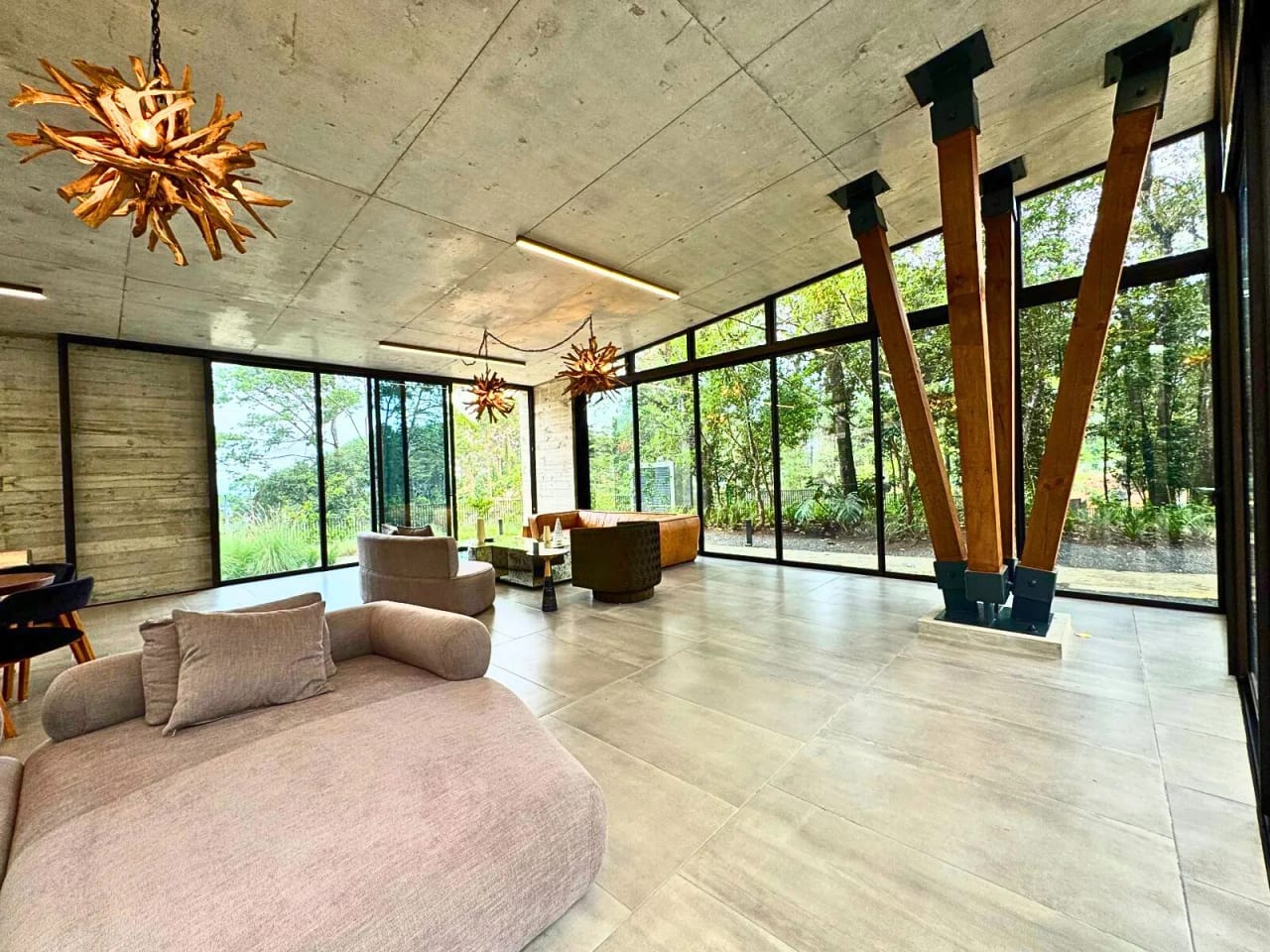 TERRENO EN VENTA SANTA ROSALIA ZONA 16 LEGAD0 DEL BOSQUE — foto 1 de 10