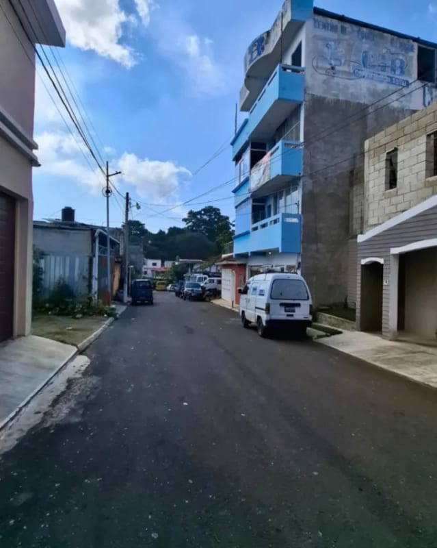 EDIFICO EN VENTA EN BARBERENA SANTA ROSA — foto 1 de 8