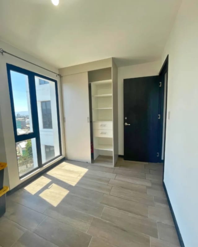 APARTAMENTO EN VENTA ZONA 11, VIRO — foto 8 de 10